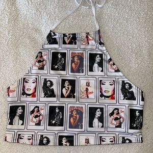 Selina official merchandise halter top in size medium. pre-owned vintagetop